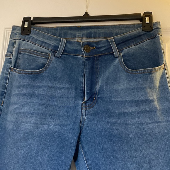 Tailored athlete, athletic fit jeans - Picture 3 of 10